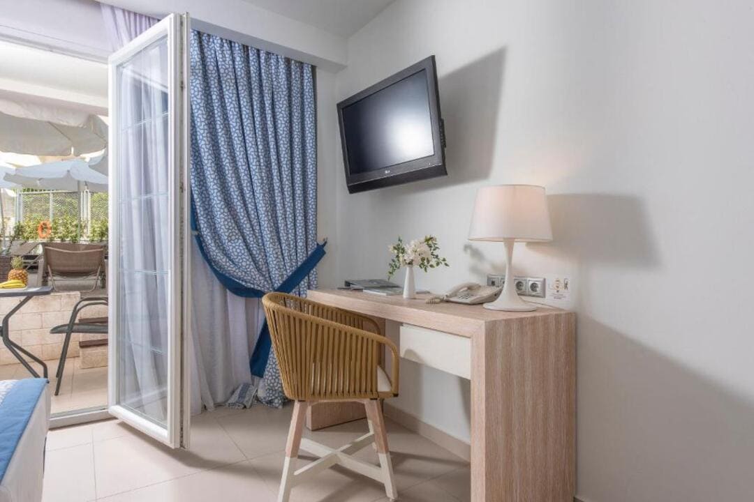 superio-room-gv-1.jpg