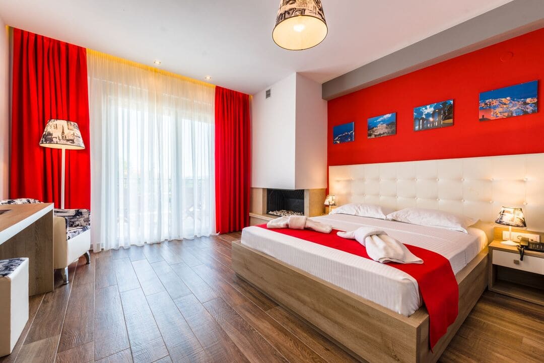 lagaria-palace-athitos-superior-room-01.jpg