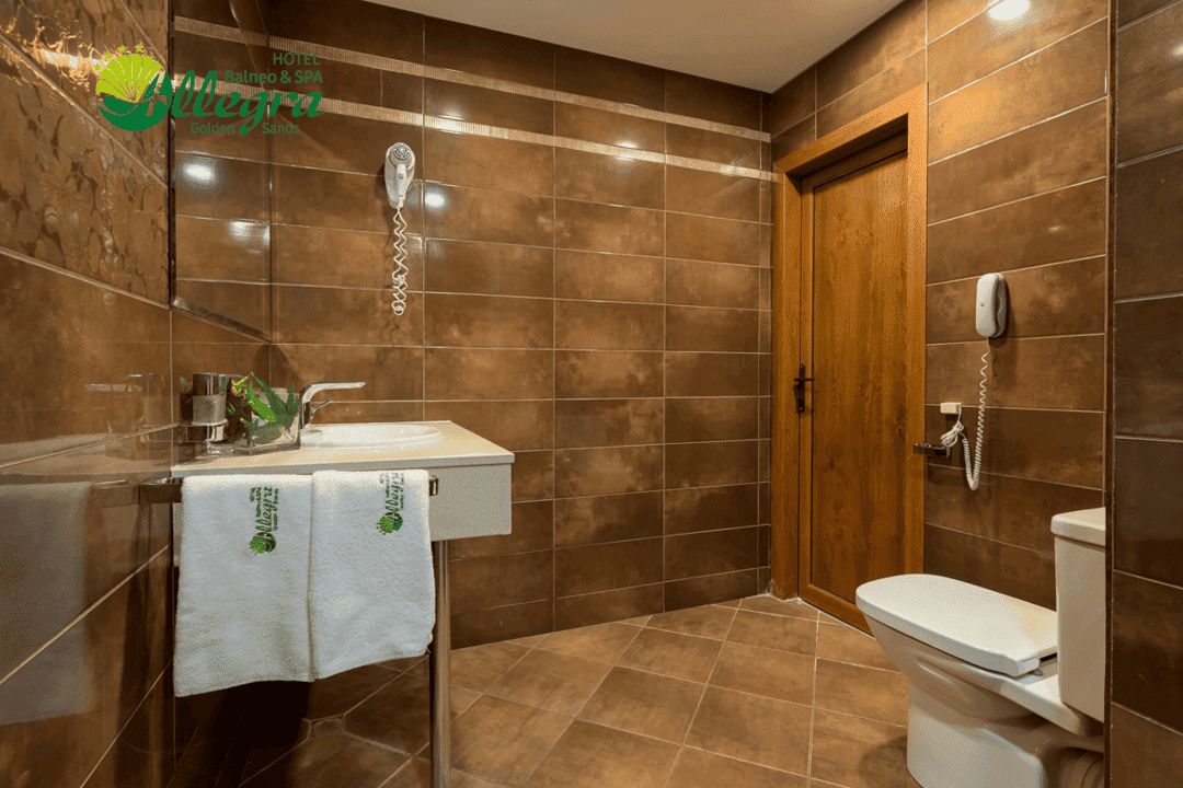 App_Deluxe_Bathroom.png