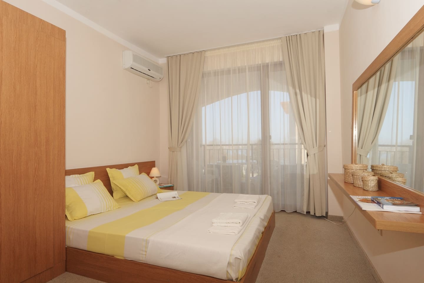 App_2_Bed_4.jpg