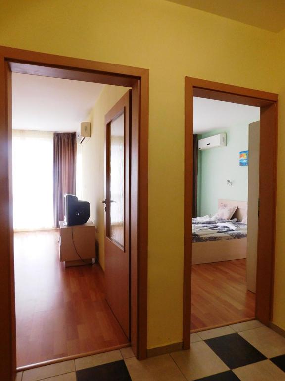 1App_One_Badroom_1_5.jpg