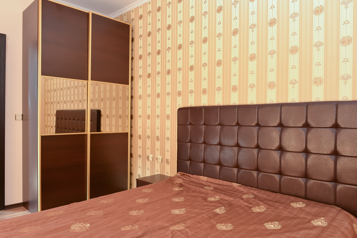 App_1_Bedroom_4.jpg