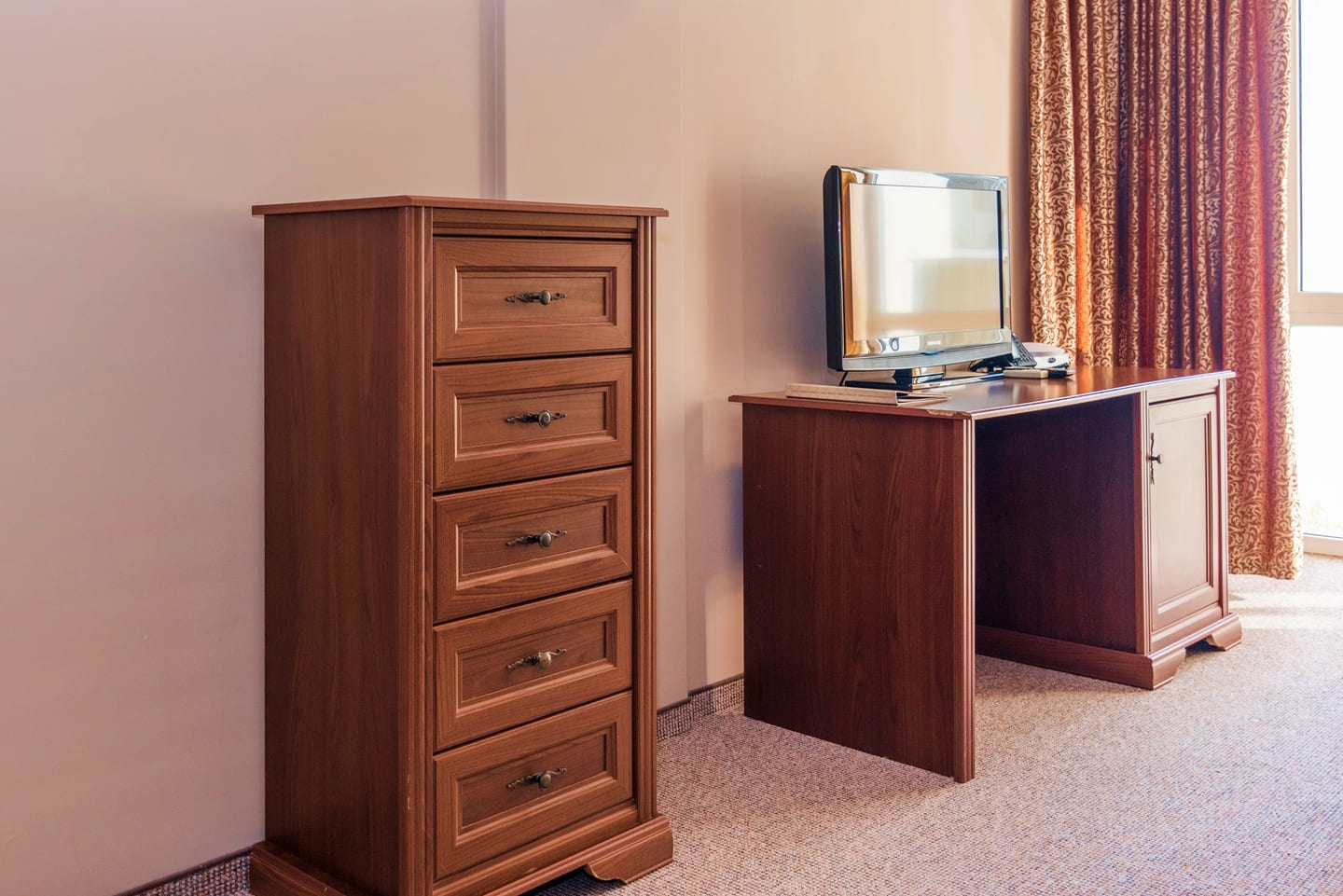 Suite_City_View_6.jpg