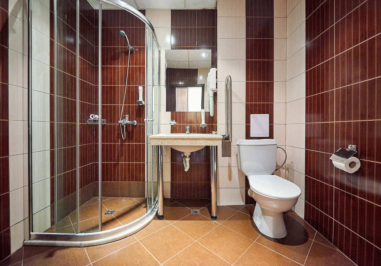 DBL_Bathroom_1.jpg