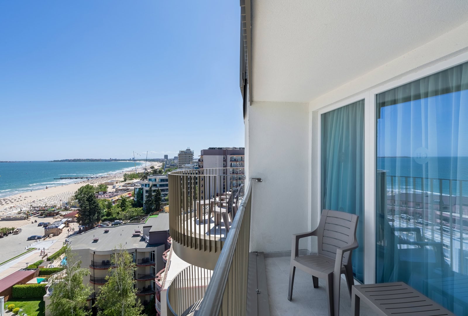 grant_hotel_sunny_beach_balcony1.jpg