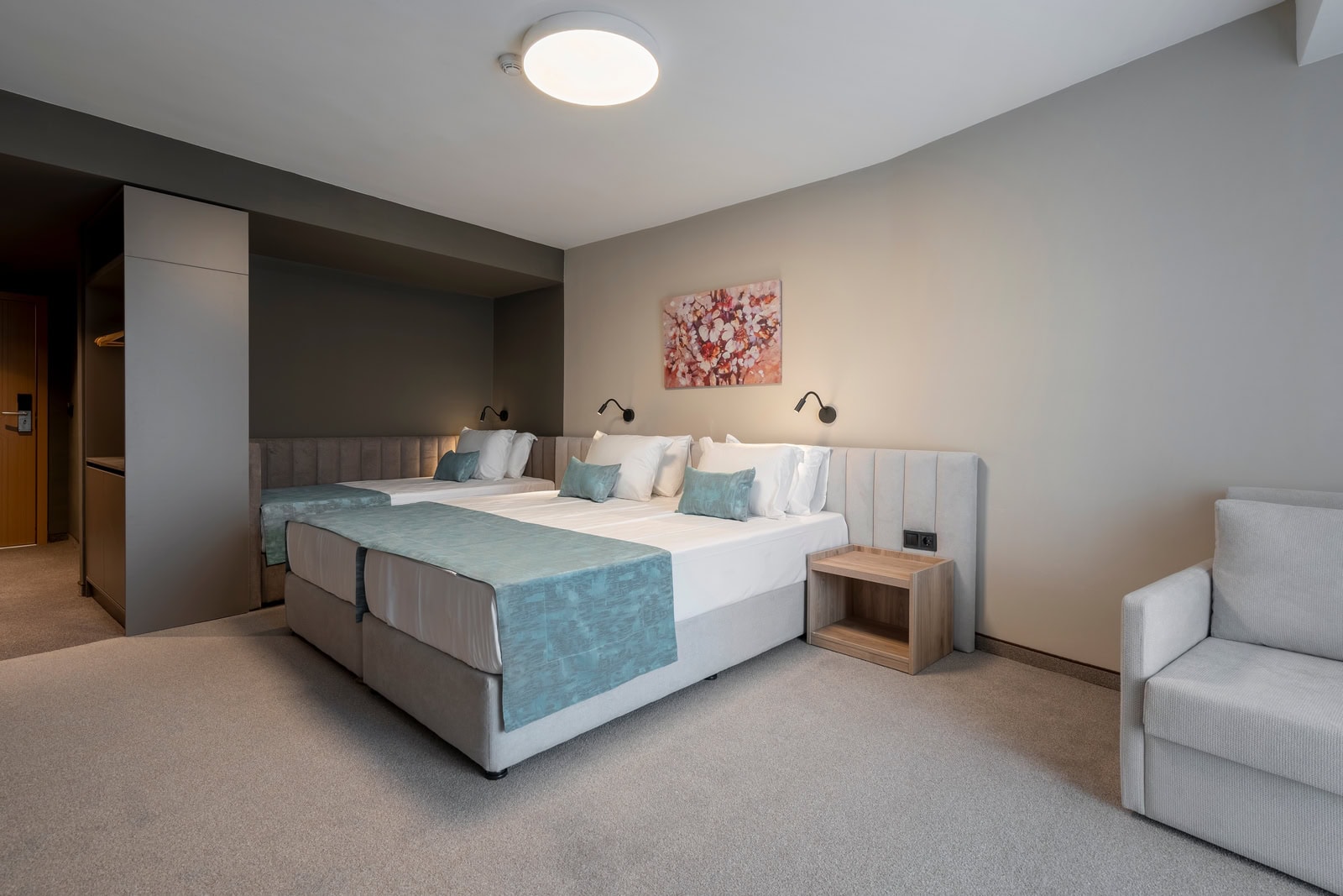 grant_hotel_sunny_beach_double_room_3_adults4.jpg