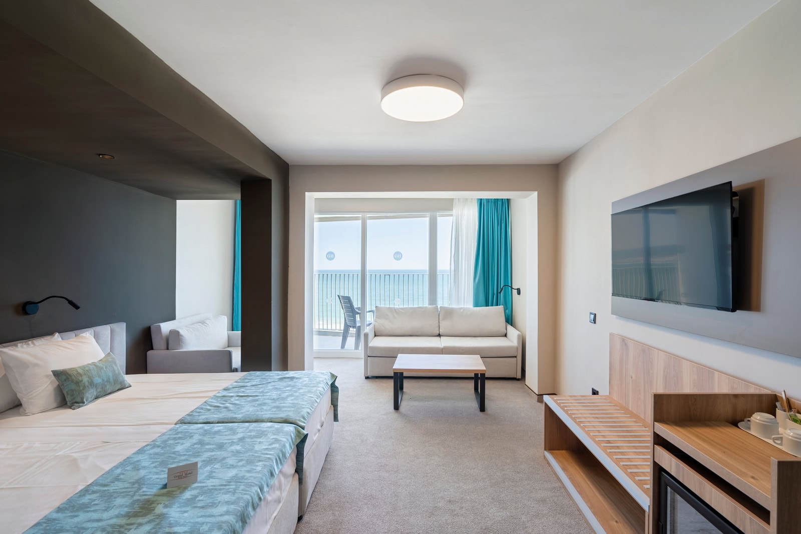 grant_hotel_sunny_beach_studio3.jpg