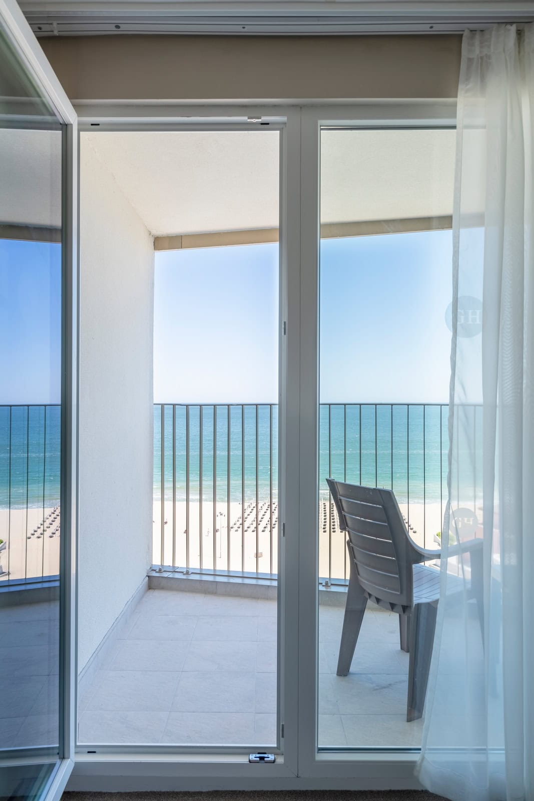 grant_hotel_sunny_beach_studio_seaview.jpg