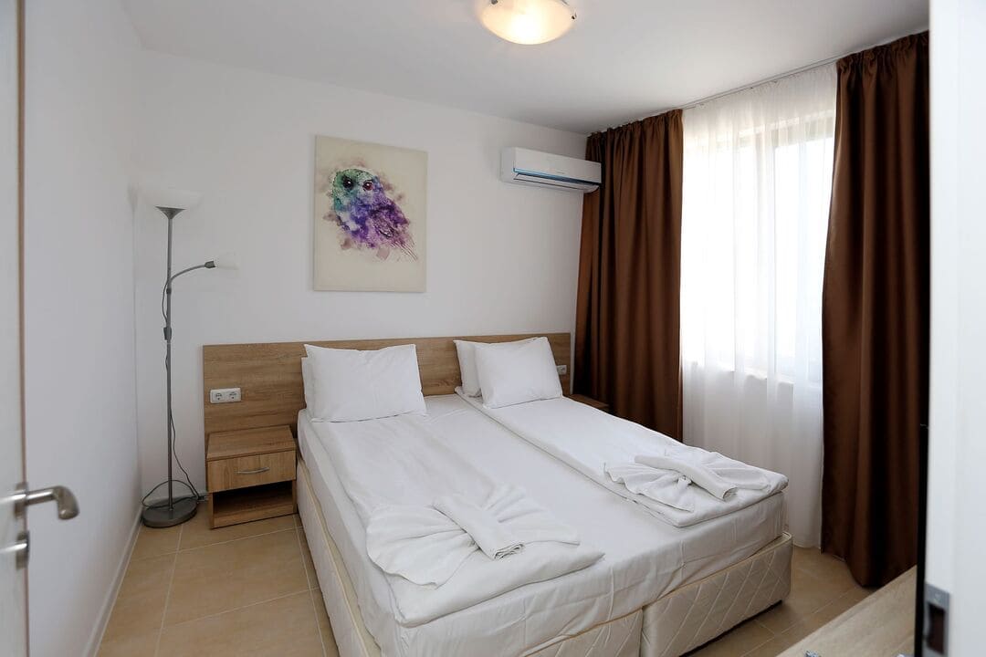 App_1_Bed_2.jpg