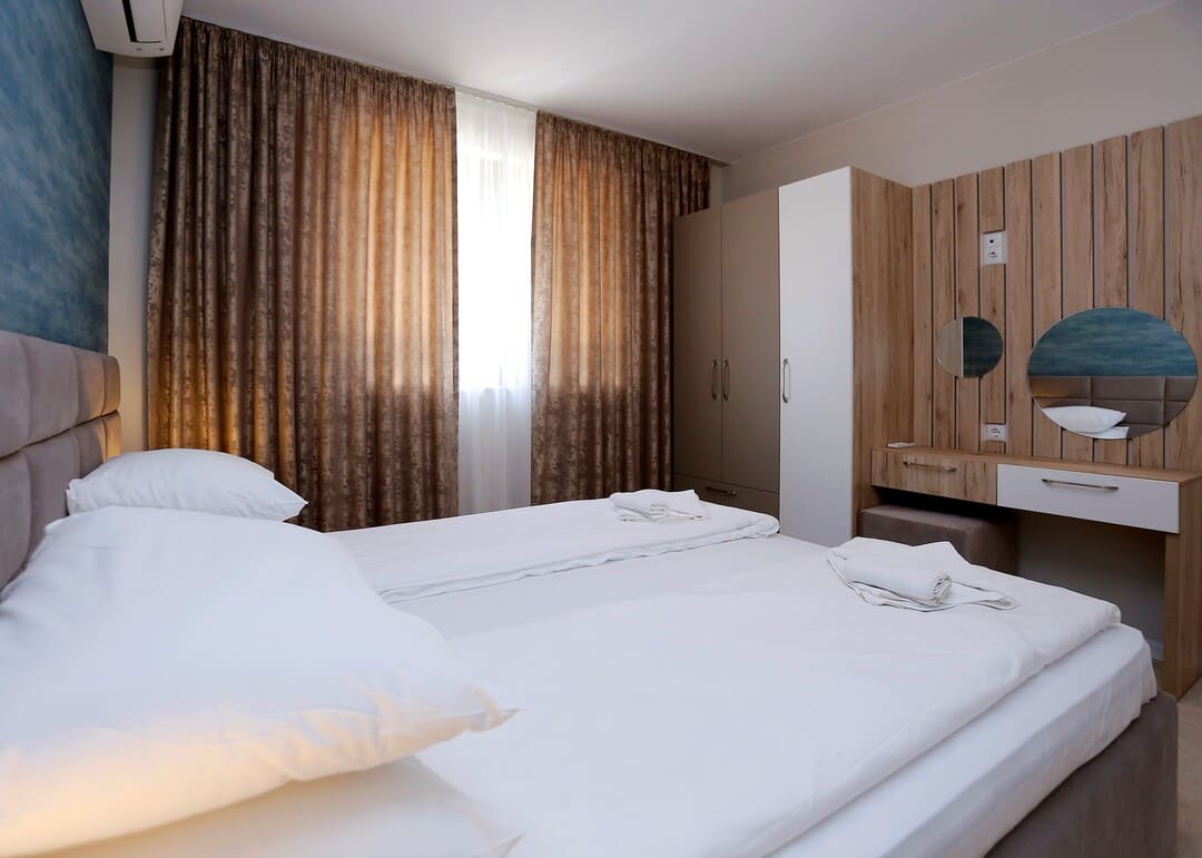 App_1_Bed_Superior_5.jpg
