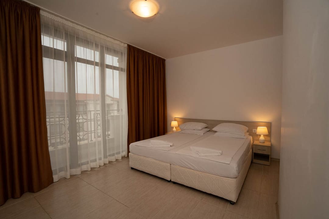 App_2_Bed_2.jpg
