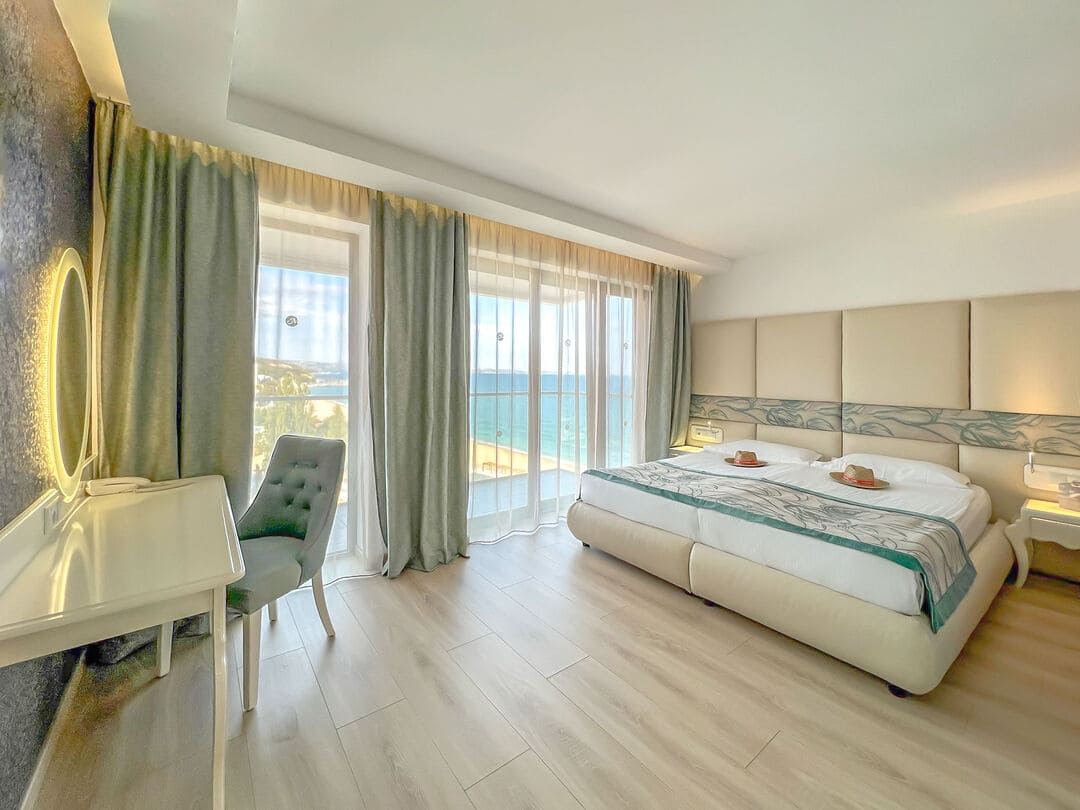 Junior_Suite_7.jpg