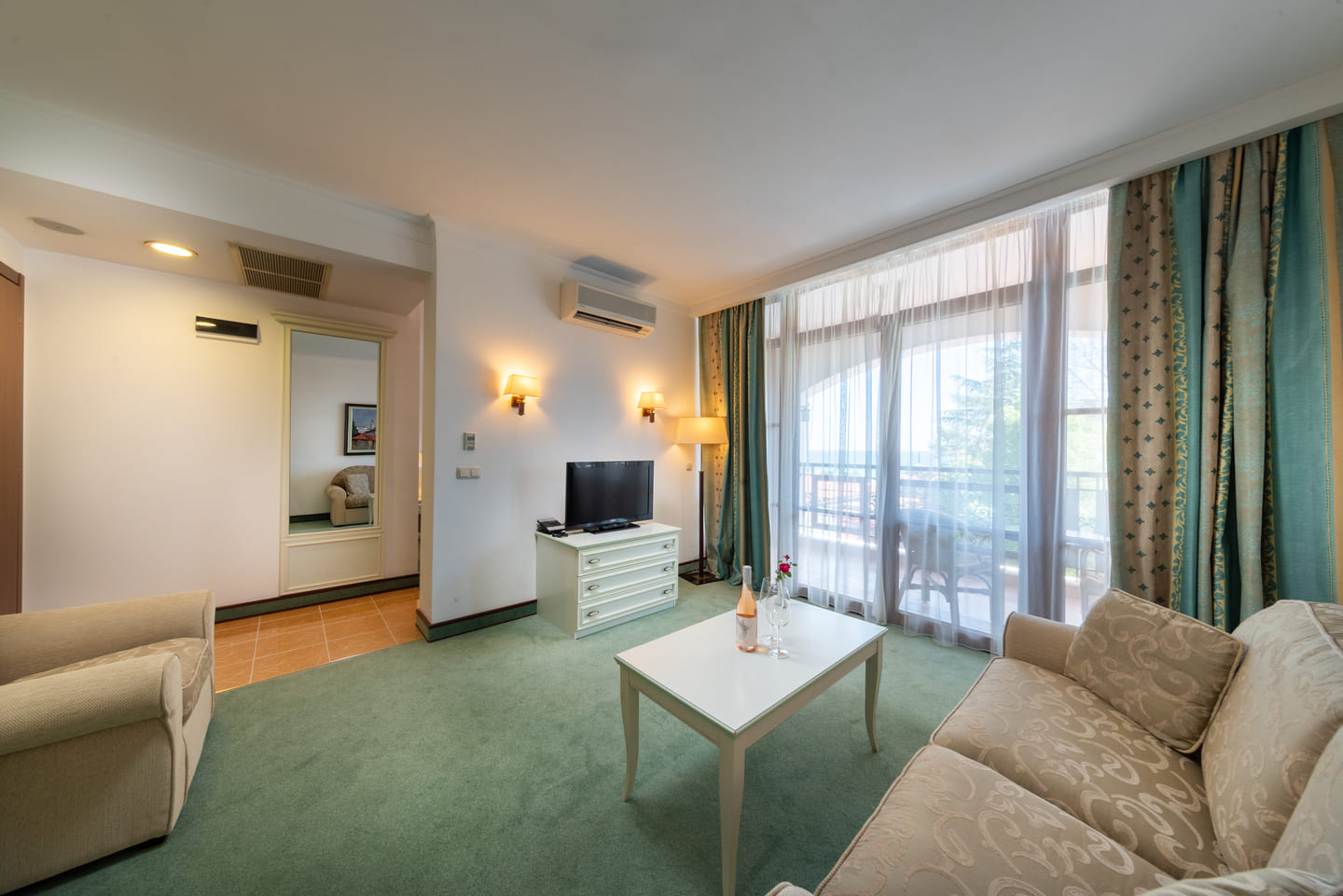Suite_1.jpg