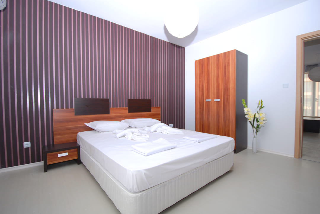 App_1_Bed.jpg