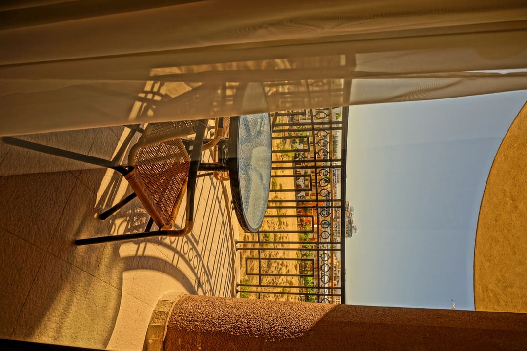 App_1_Bed_Park_View_Balcony1.jpg