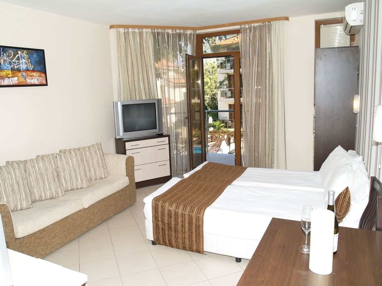 Studio_Villas_1.jpg