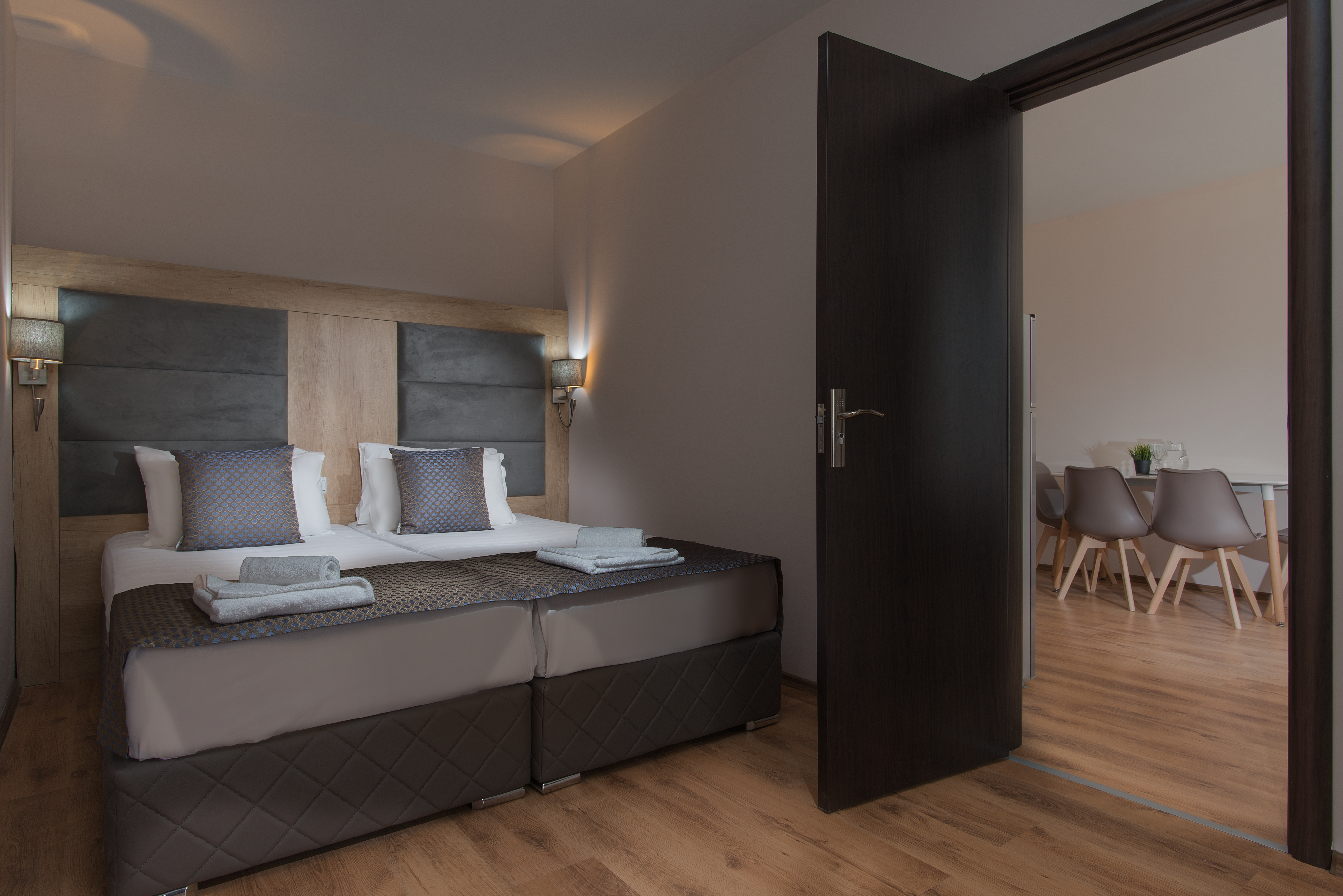 App_1_Bed_12.jpg