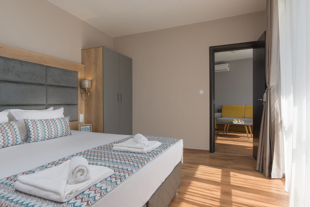 App_1_Bed_7.jpg