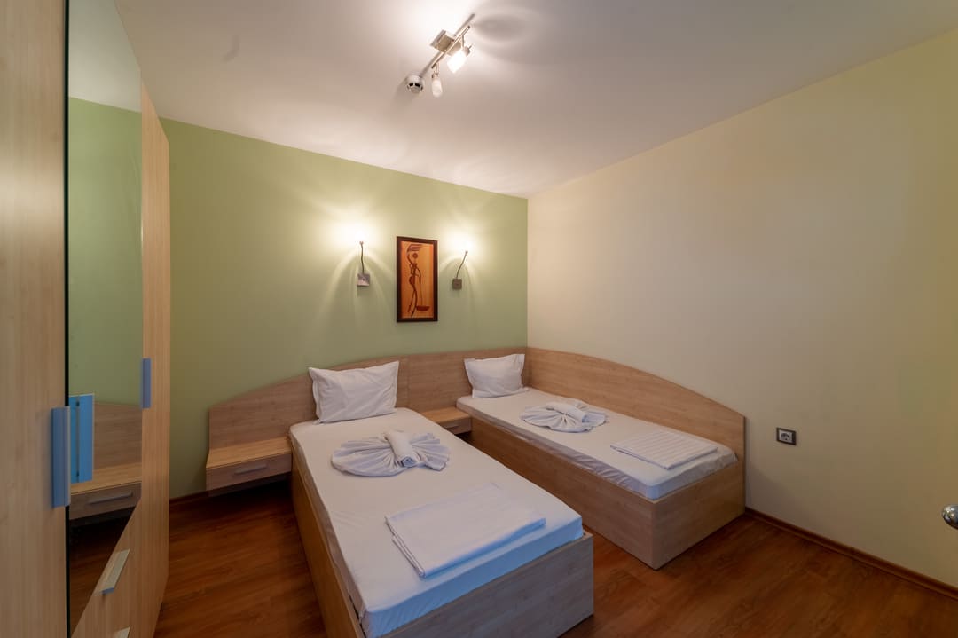 App_2_Bed_5.jpg