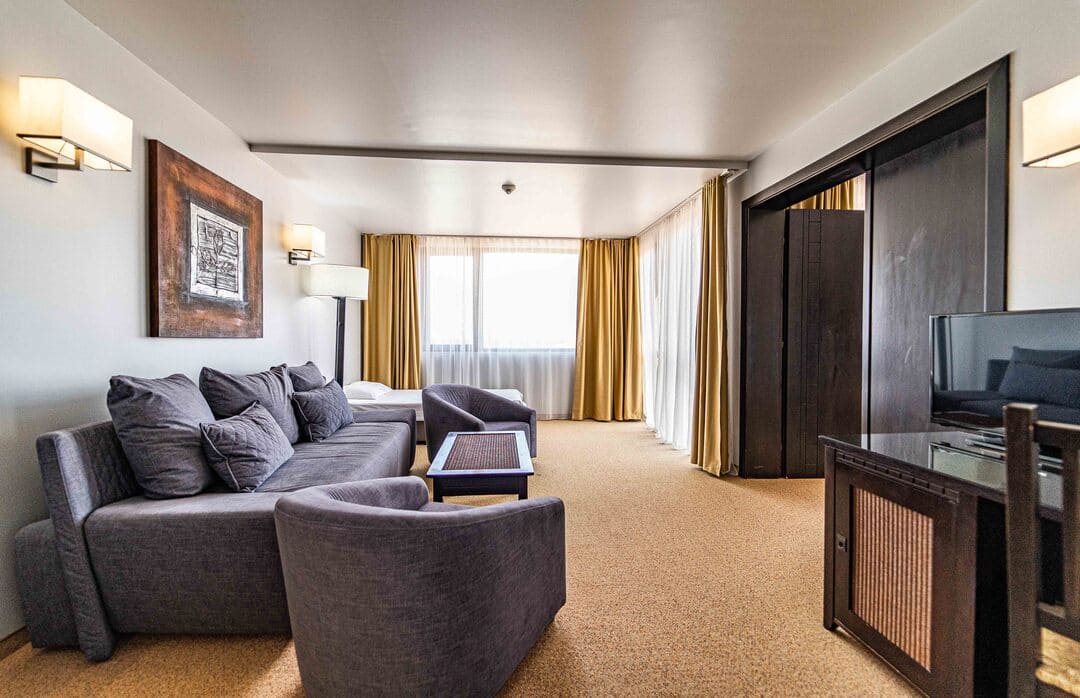 SUITE_1.jpg
