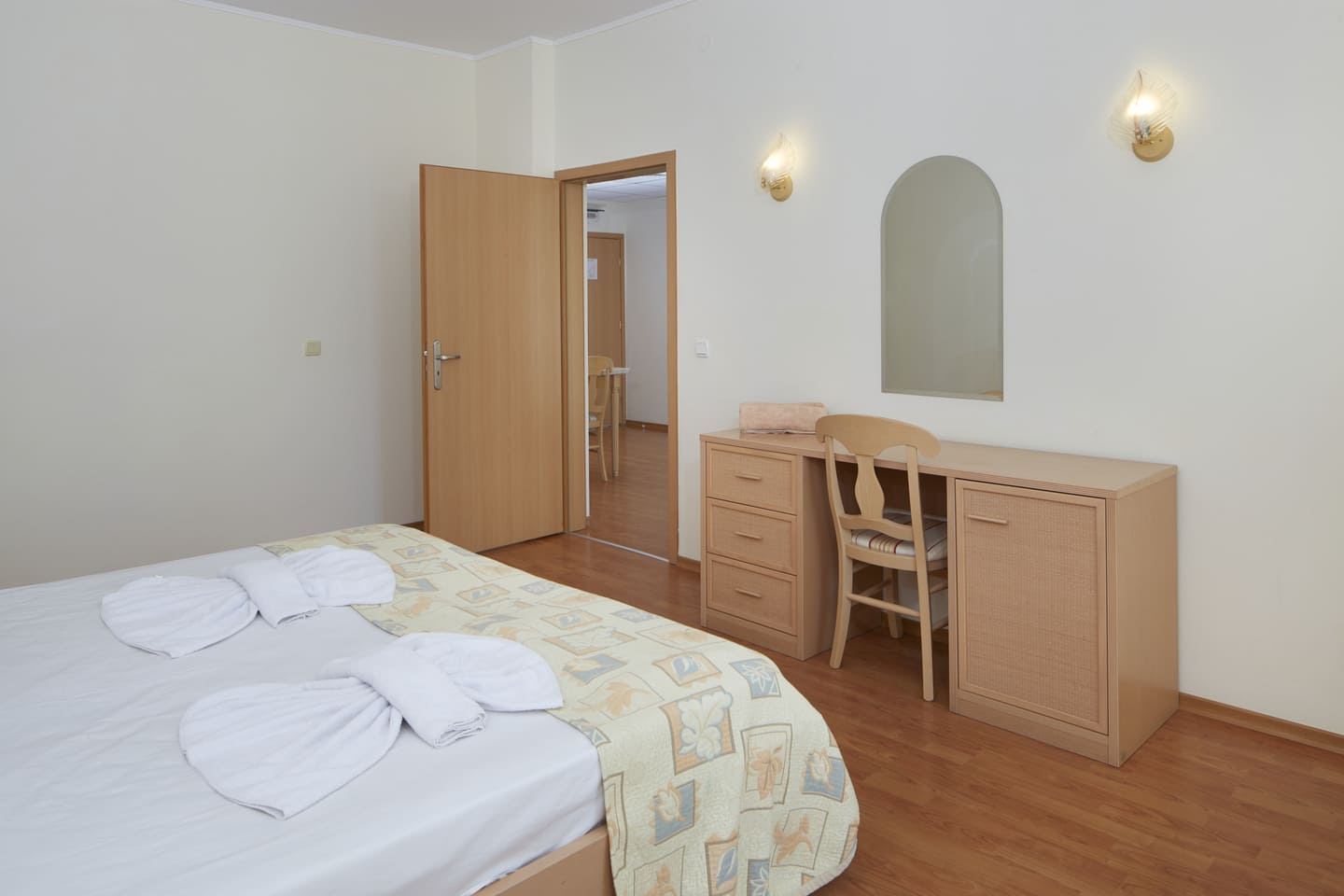 App_1_Bedroom_12.jpg