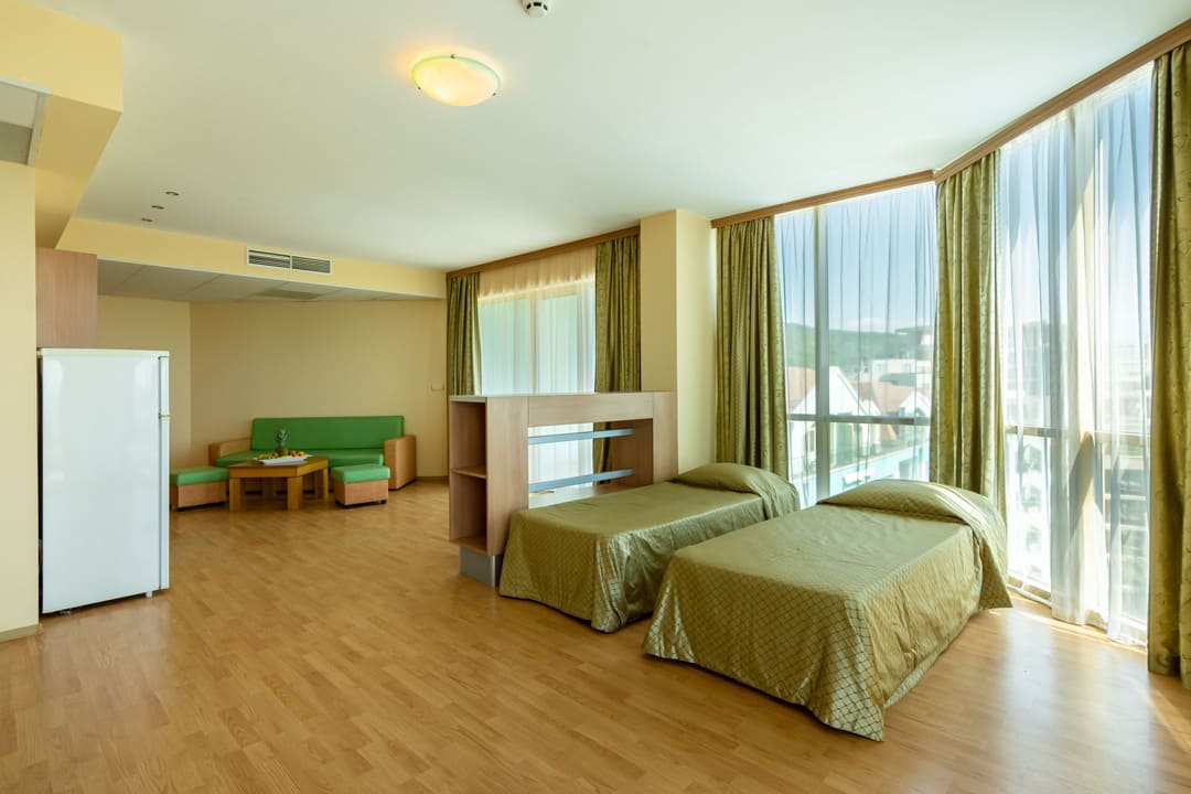 App_1_Bed_1.jpg