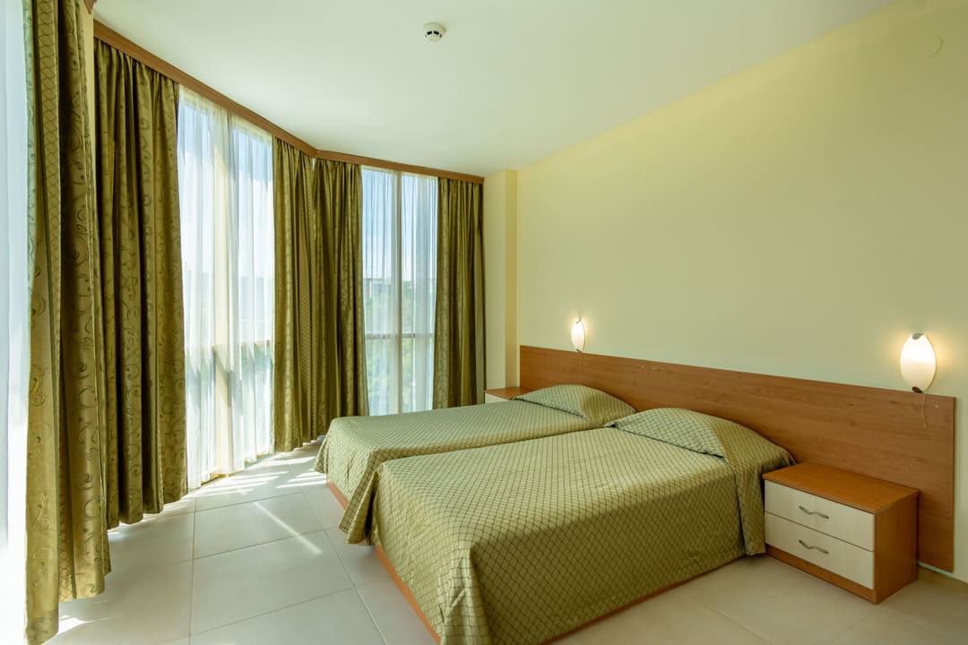 App_1_Bed_2.jpg