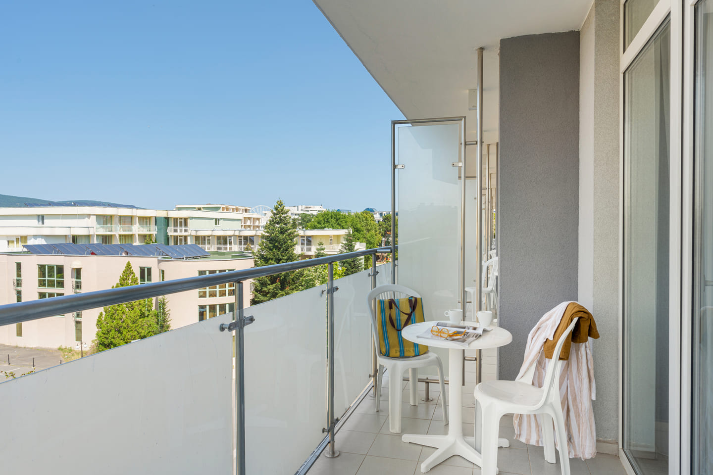 DBL_Balcony.jpg