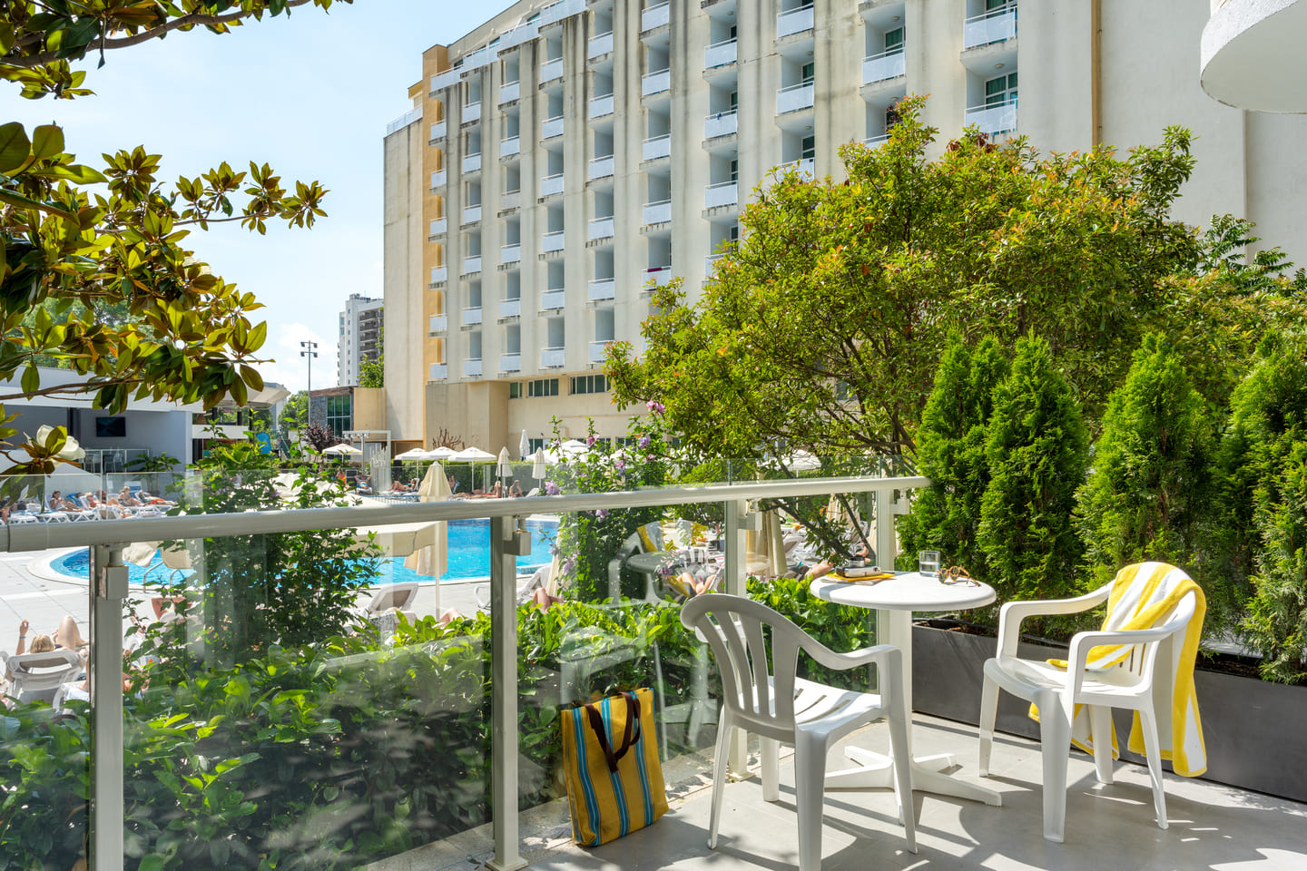 Junior_Suite_Balcony.jpg