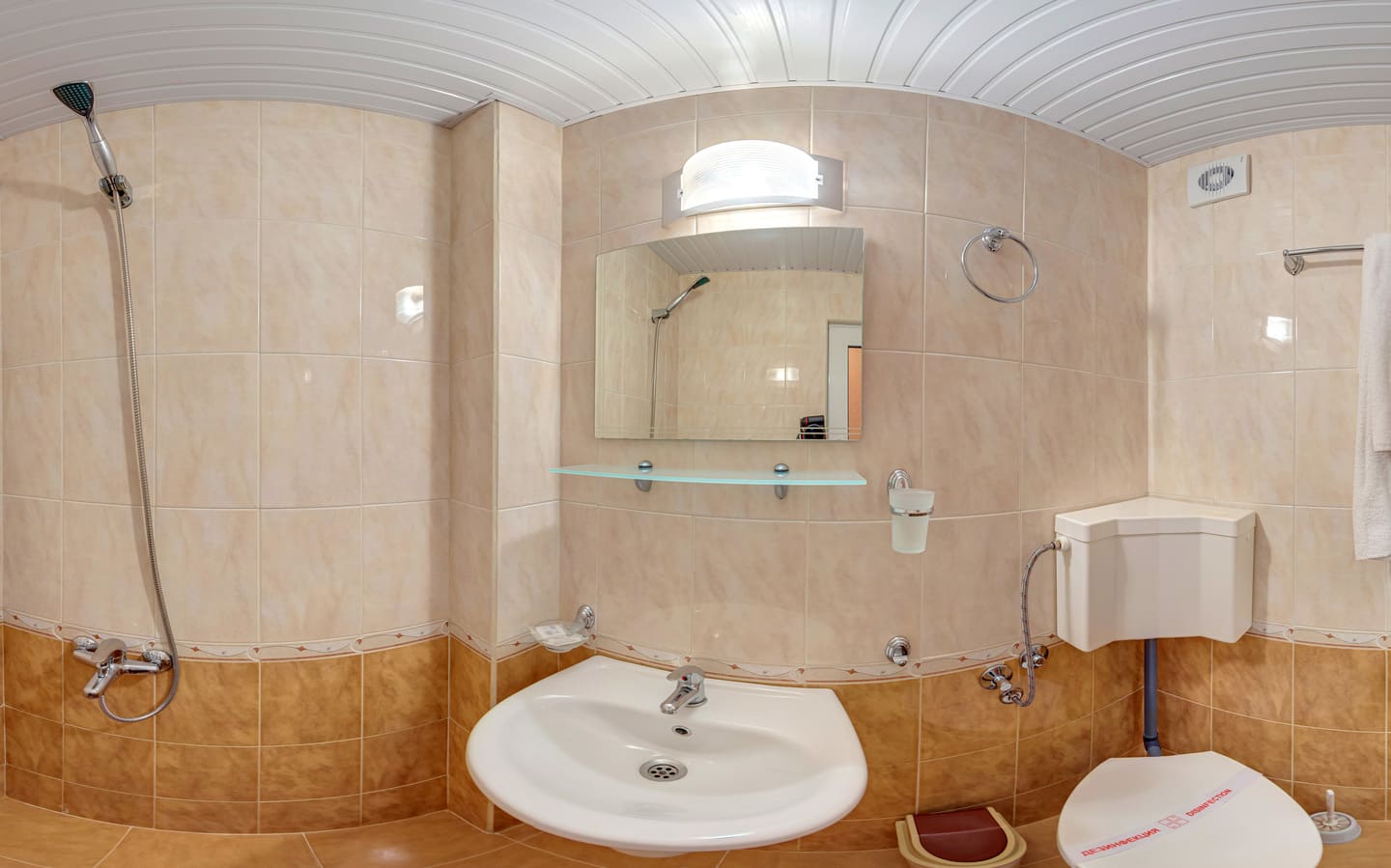 DBL_Bathroom.jpg