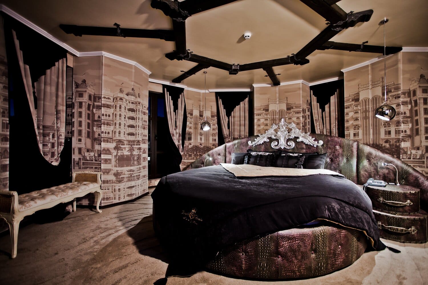 Suite_6.jpg