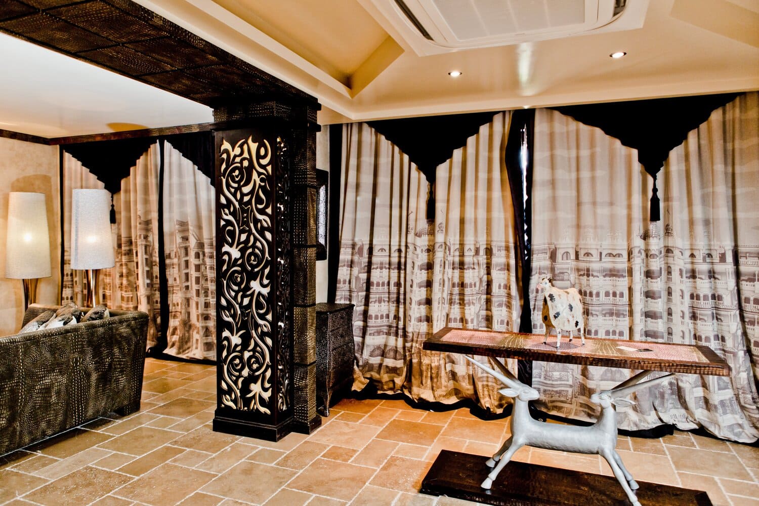Studio_Deluxe_12.jpg