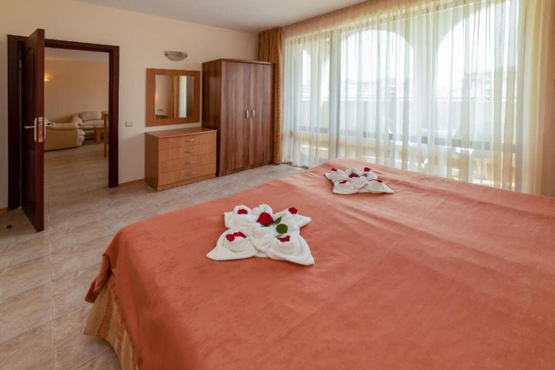 App_2_Bed_4.jpg