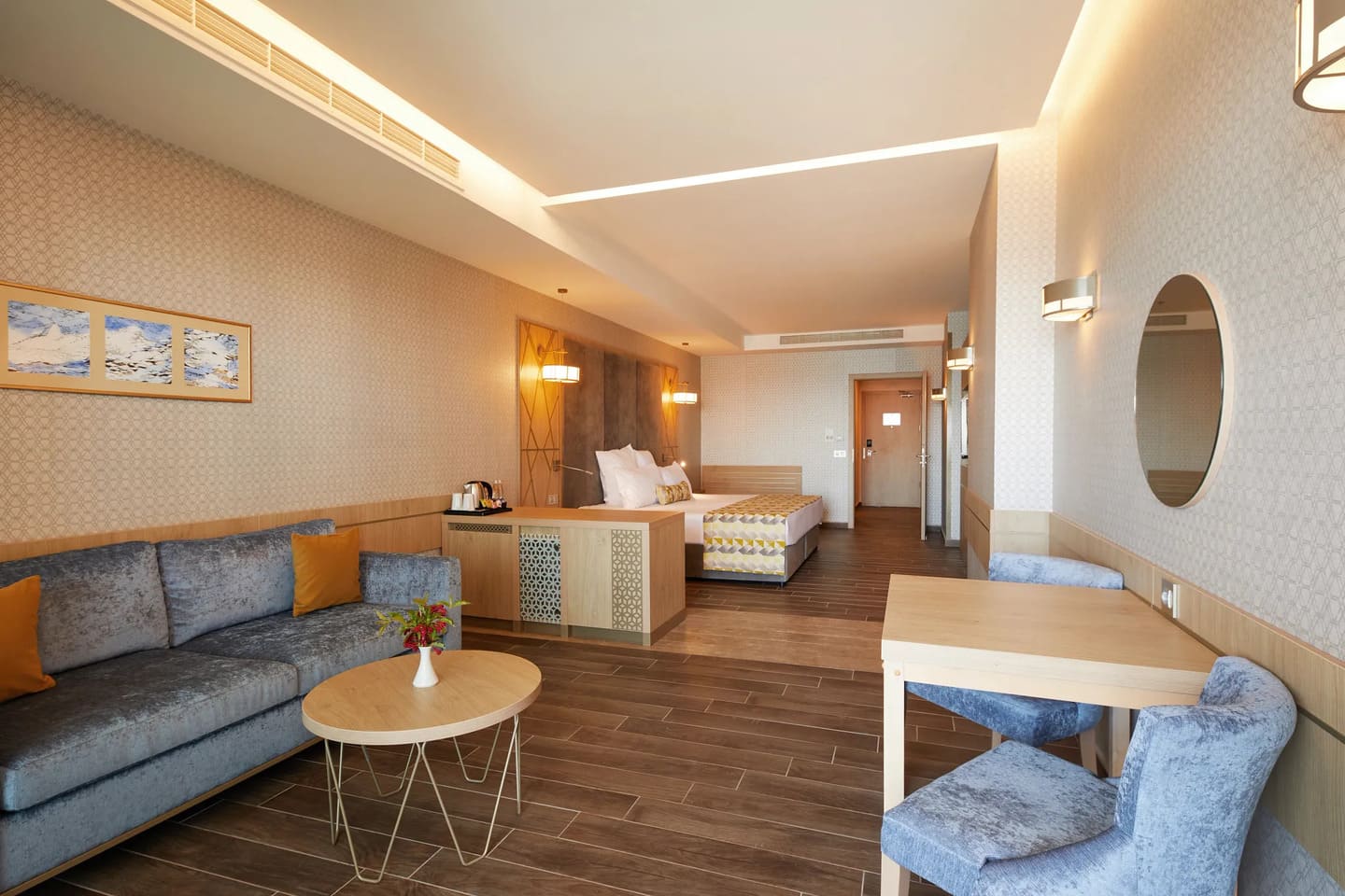 SESUN-JSO-Bedroom1-OV-FEM_1.jpg