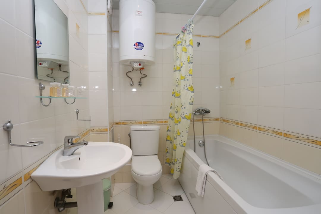 App_Bathroom.jpg