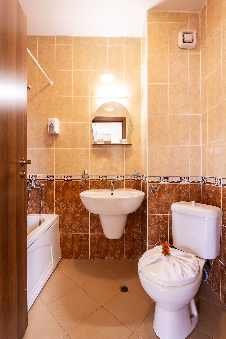 App_Bathroom.jpg