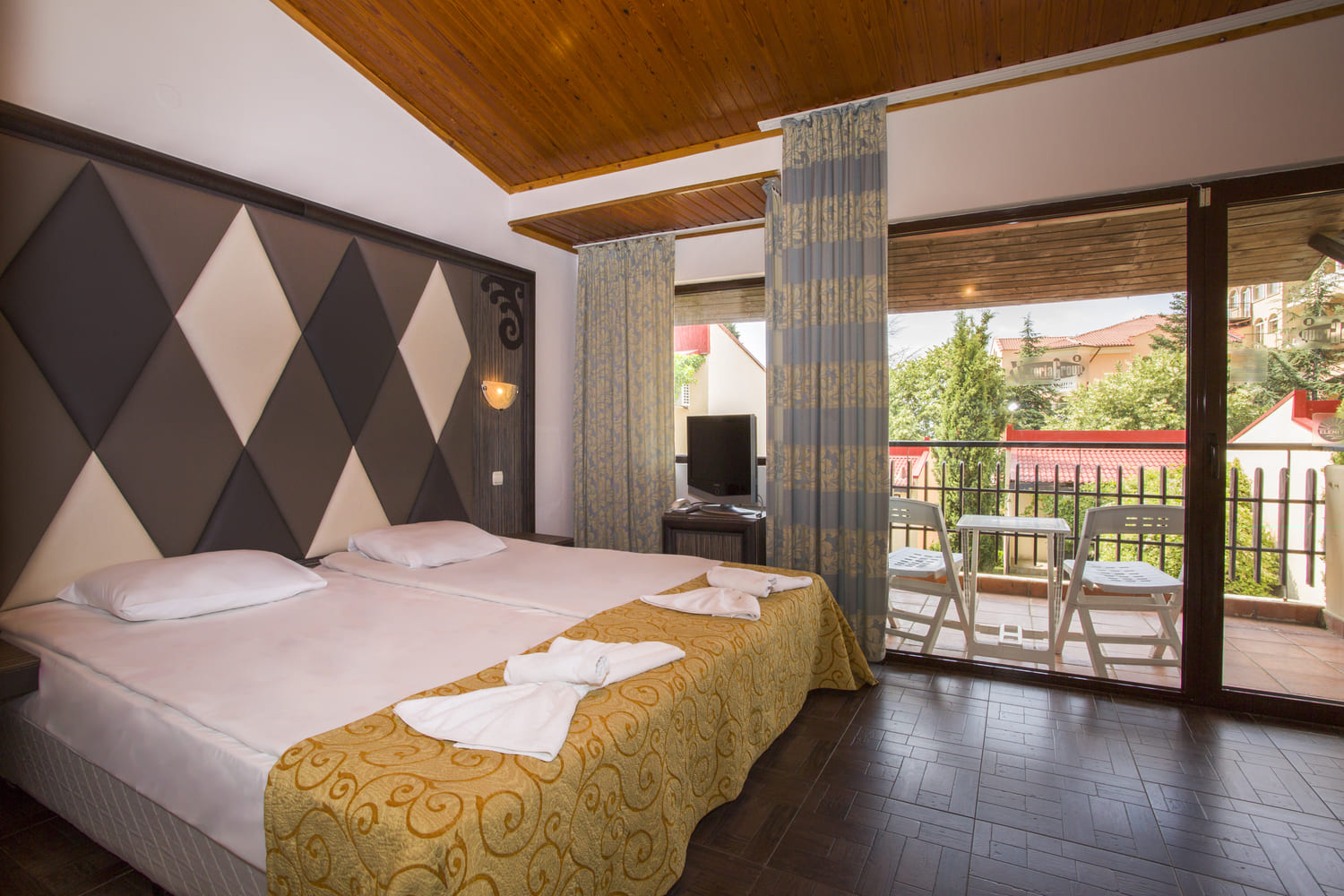 1_Villas_6.jpg