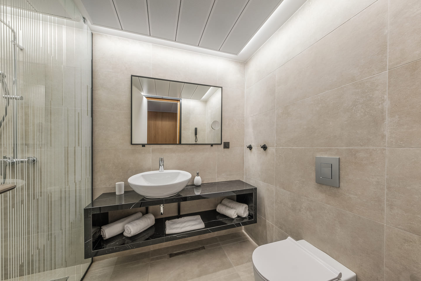 FAM_SV_Bathroom.jpg