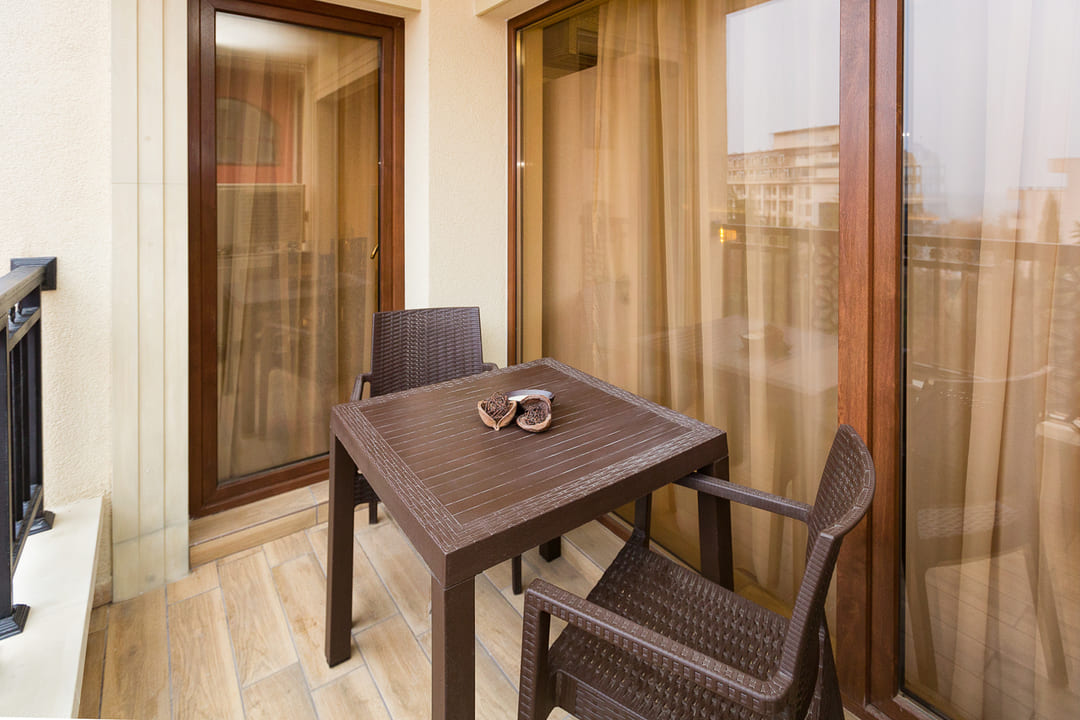 App_2_Bed_Balcony.jpg