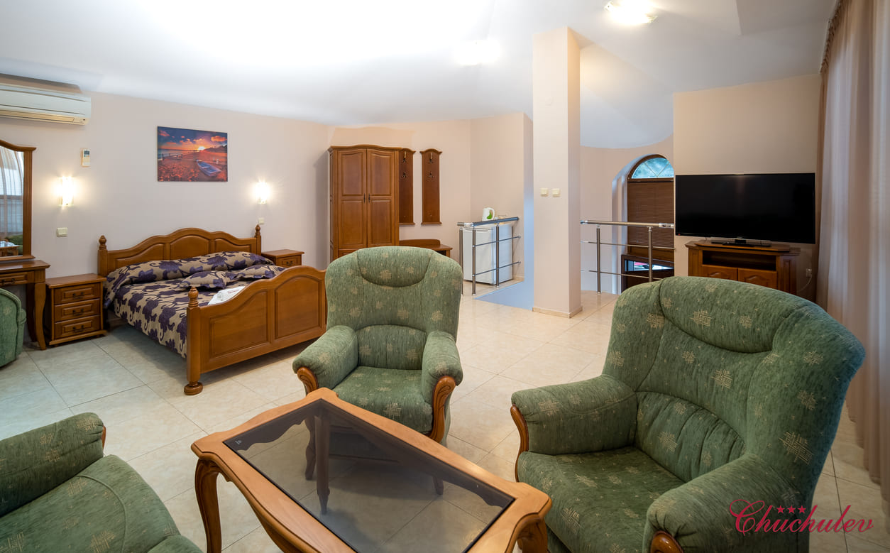 Suite_Deluxe_1.jpg