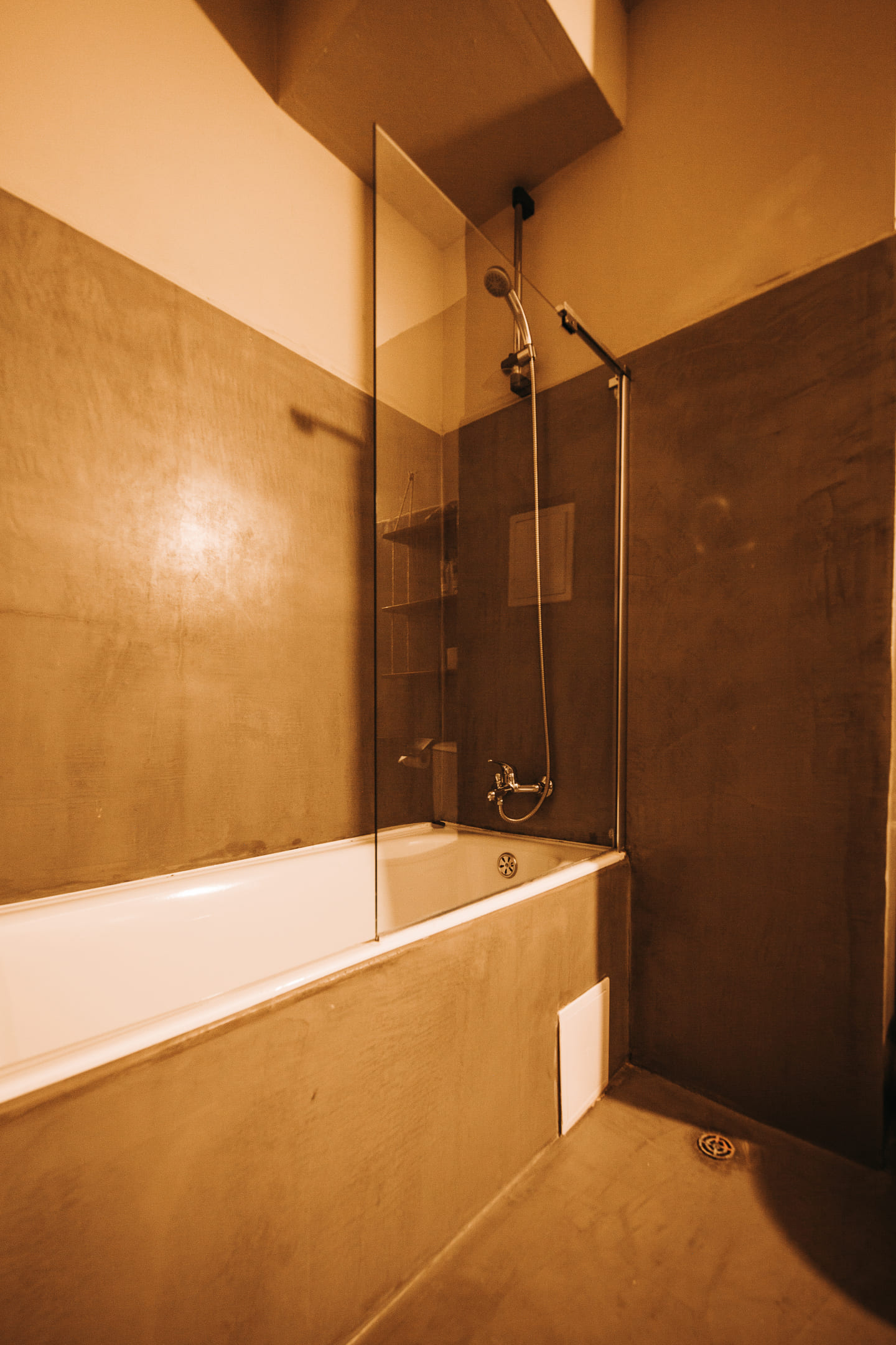 DBL_Seaside_Bathroom_1.jpg