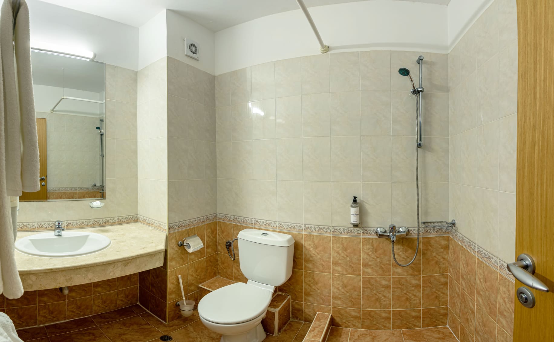 x_Bathroom.jpg