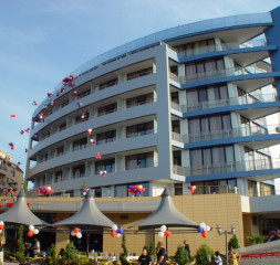 001.JPG