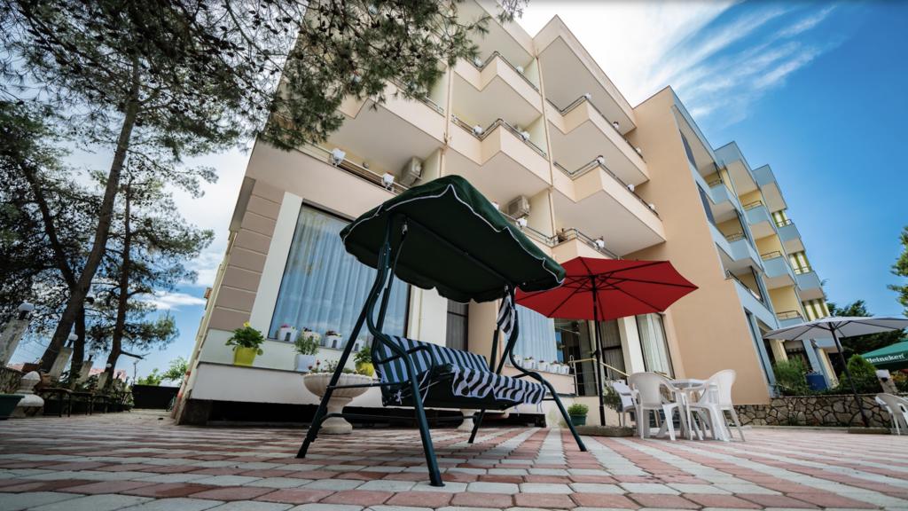 Villa Aljor ***