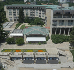 006.jpg