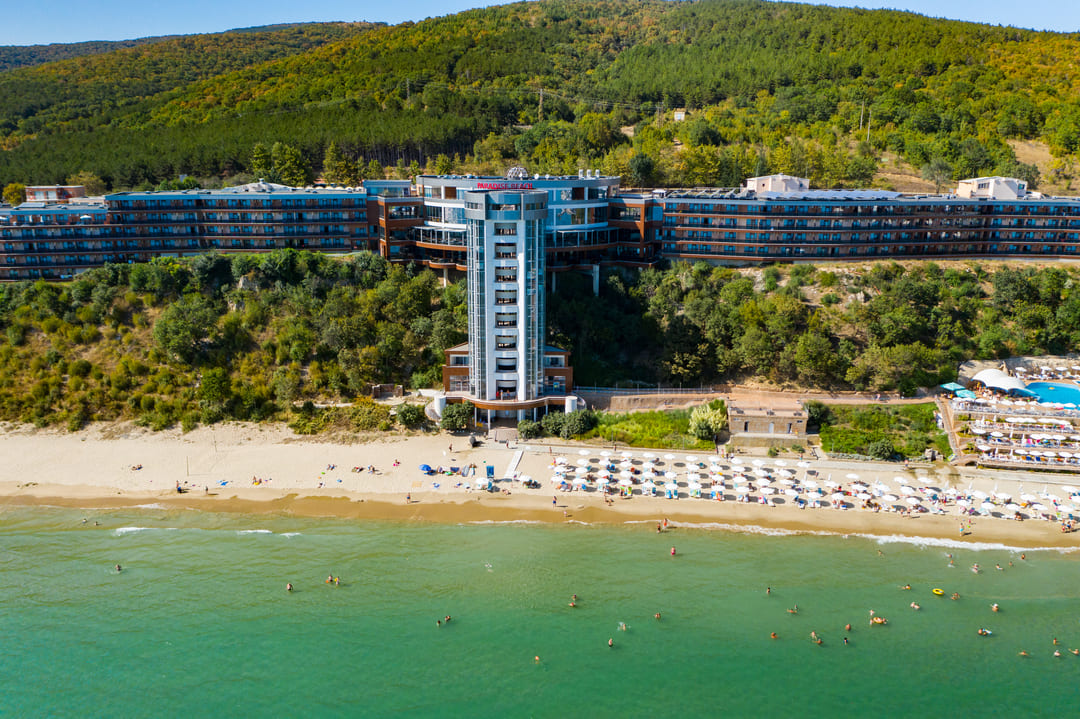 Paradise Beach *****