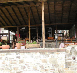 01.jpg