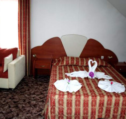 05.jpg