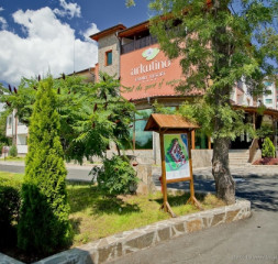 05.JPG