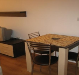 05.jpg